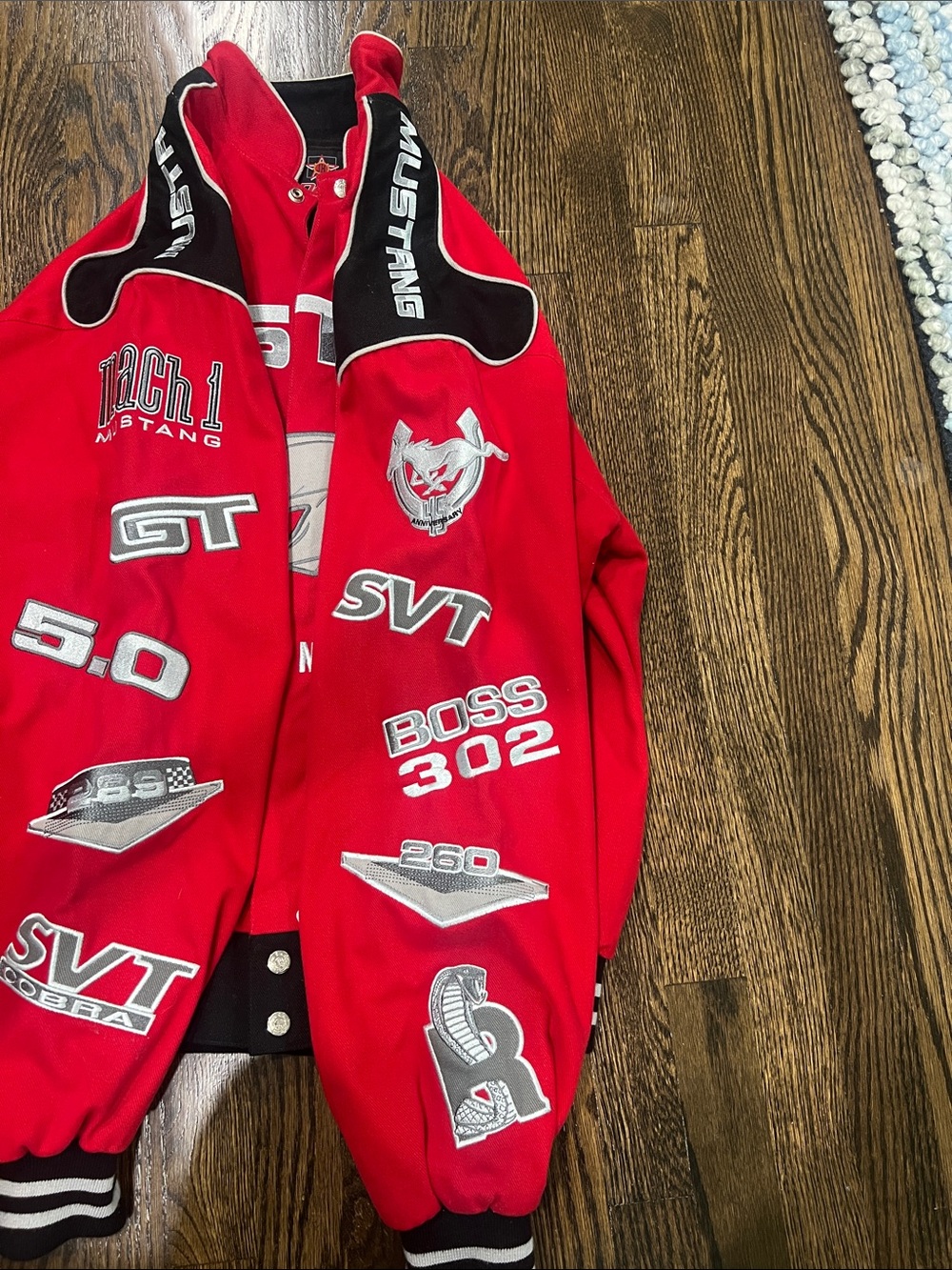 Ford Mustang Red Racing Jacket - Picture 4 of 9